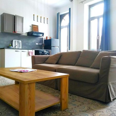 Le Cours Foucault - 3 Appartements - 8 Couchages Montauban Exterior foto