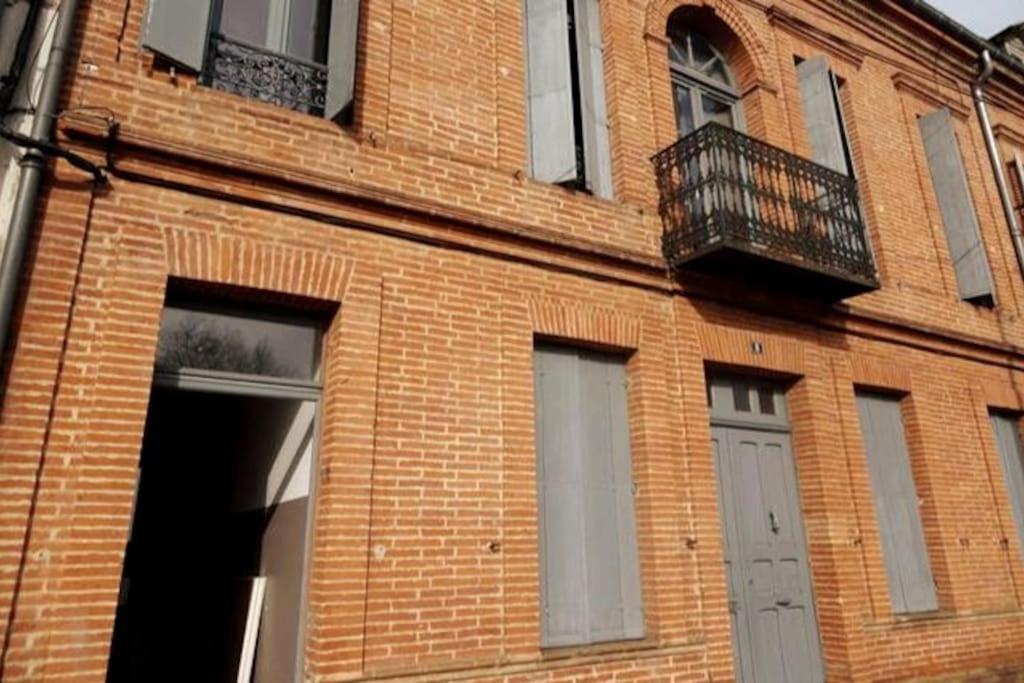 Le Cours Foucault - 3 Appartements - 8 Couchages Montauban Exterior foto